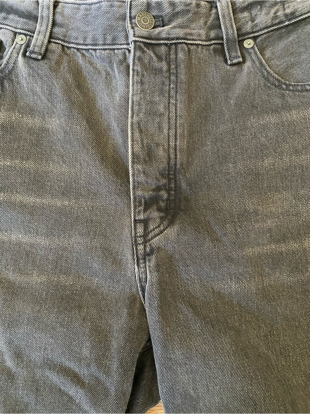 Madewell: Women’s- The Darted Barrel-Leg Jean - Picture 4 of 6
